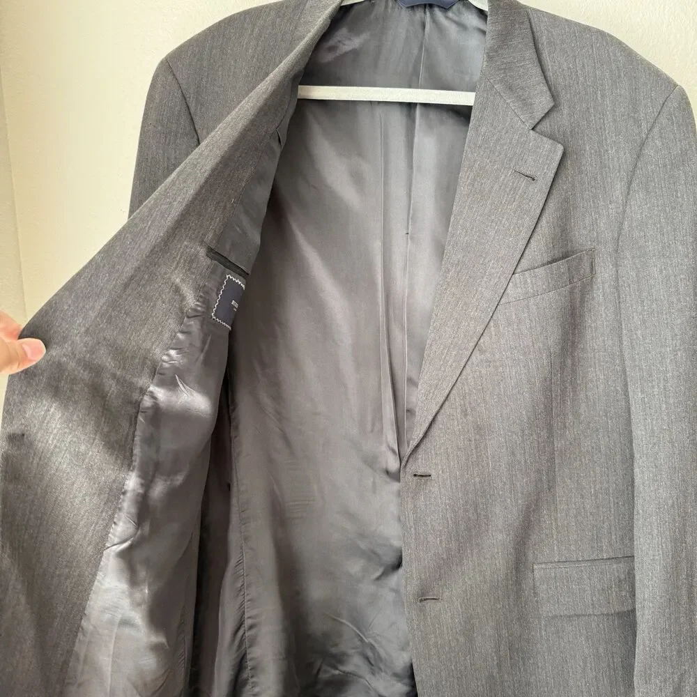 Burberry London 2-Piece Suit‎ 43L 36x40 Gray Pinstriped 100% Wool Made USA